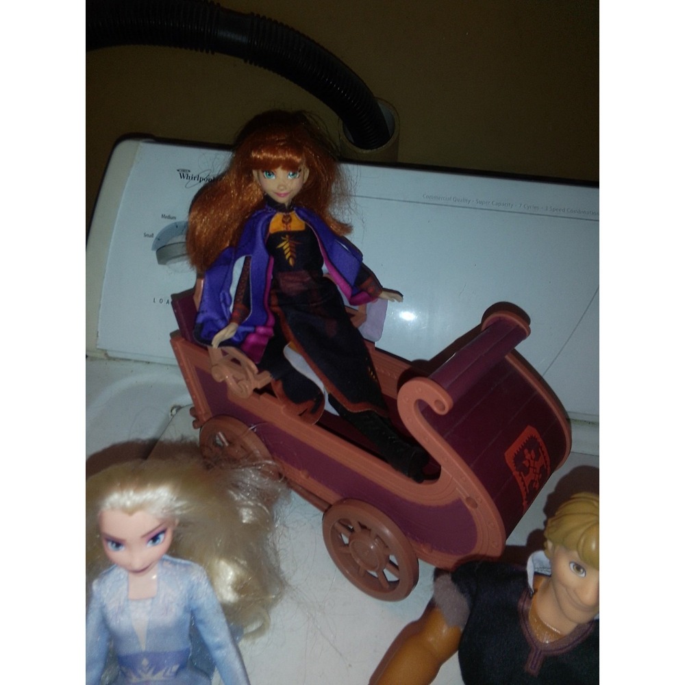 Elsa, Anna,  Kristoff,  Sven (TY Plush), Olaf Disney Sledding Adventure - Frozen - Picture 8 of 9